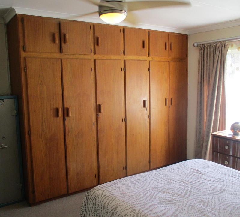 4 Bedroom Property for Sale in Pellissier Free State
